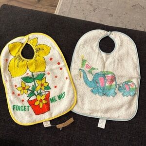 Vintage late 1960s baby bibs set of 2. Flower and Elephant design. 100% cotton